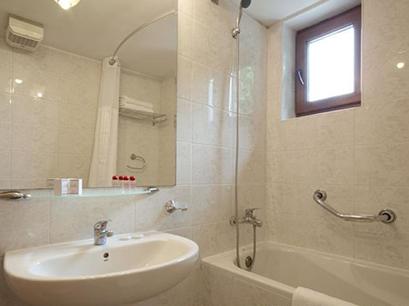 Hotel 3* Bradul Poiana Brasov Romania