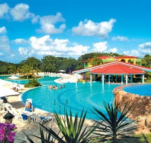 Hotel 4* Grand Playa Turquesa Holguin Cuba