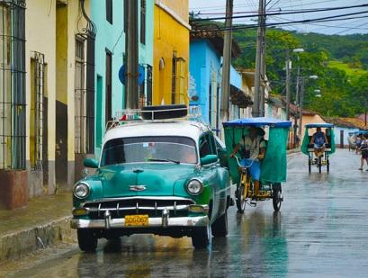 Hotel 3* El Bosque Holguin Cuba