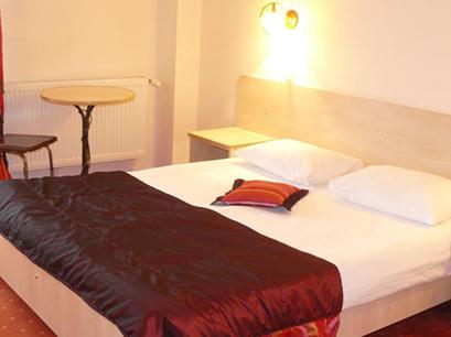 Hotel 3* Onix Ranca Romania