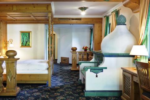 Hotel 4* Alpendomizil Neuhaus Mayrhofen Austria