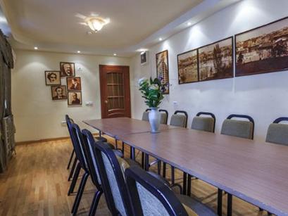 Hotel 3* Opera Bucuresti Romania