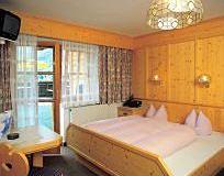 Hotel 4* Alm-Ferienclub Silbertal  Solden Austria