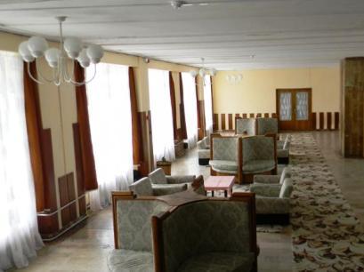 Hotel 2* Lotru Voineasa Romania