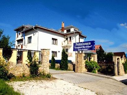 Pensiune 3* Leaganul Bucovinei B & B Suceava Romania