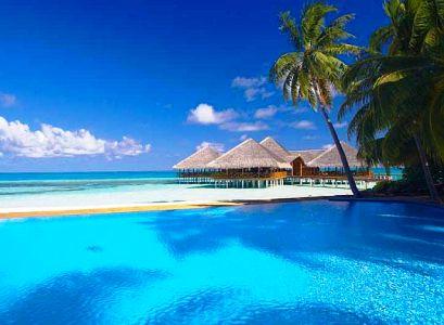 Resort 3* Equator Village Atolul Addu Maldive