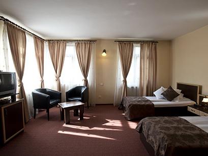 Pensiune 3* Ambient Brasov Romania