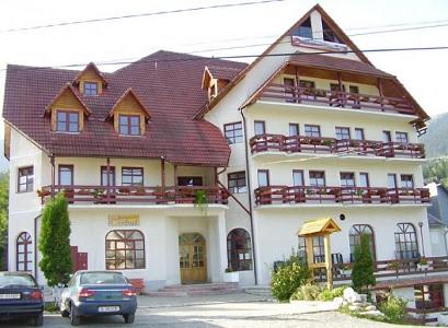 Hotel 2* Cerbul Borsa Romania