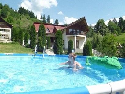 Pensiune 2* Eladi Borsa Romania