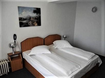 Hotel 2* Roman Baile Herculane Romania