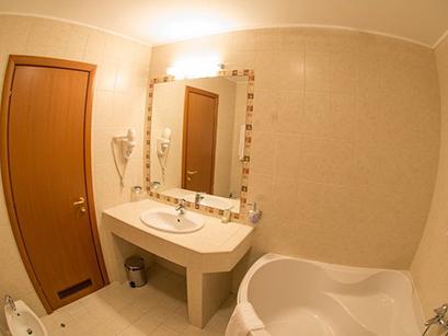 Hotel 3* Alinalex Brasov Romania