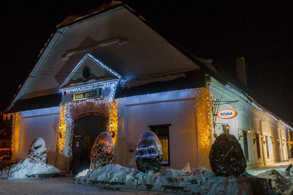 Han 3* Ancutei Roman Romania