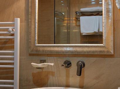 Hotel 4* Roman Plaza Roman Romania