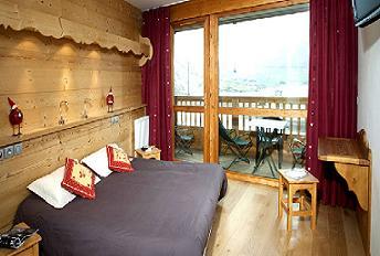 Hotel 2* Le Paquis  Tignes - Tarentaise  Franta