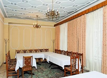 Hotel 2* Coroana Brasov Romania