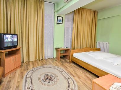 Hotel 3* Green House Craiova Romania