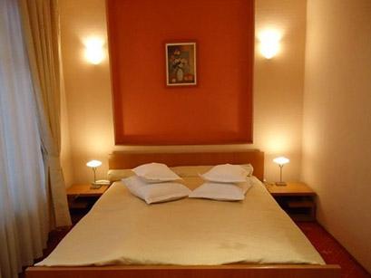 Hotel 3* Victoria Cluj Napoca Romania
