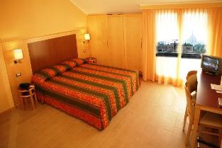 Hotel 3* Cristallo Milano Italia