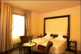 Hotel 4* Antares Accademia Milano Italia