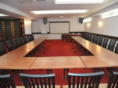 Hotel 3* Zamca Suceava Romania