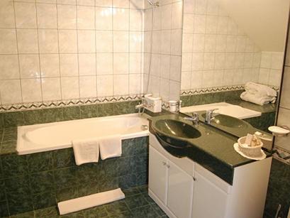 Hotel 3* Rina Tirol - TEMPORARILY CLOSED Poiana Brasov Romania