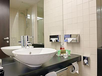 Hotel 4* Ramada Plaza Bucuresti Romania