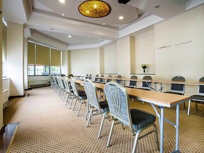 Hotel 4* Crystal Palace Bucuresti Romania