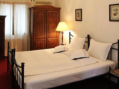 Hotel 3* Residence La Conac Bucuresti Romania