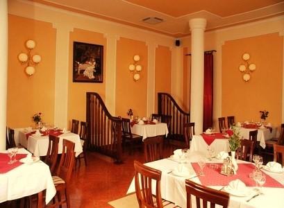 Hotel 3* Astoria Satu Mare Romania