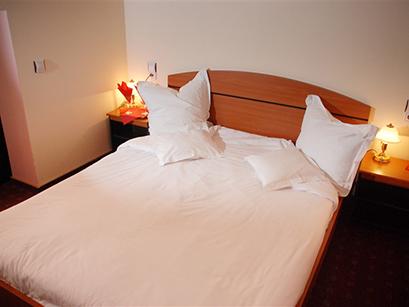 Hotel 3* Capitol Valenii de Munte Romania