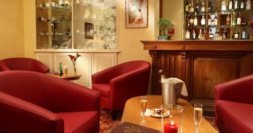 Hotel 3* America Opera Paris Franta