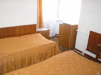Hotel 2* Carmen Ana Predeal Romania