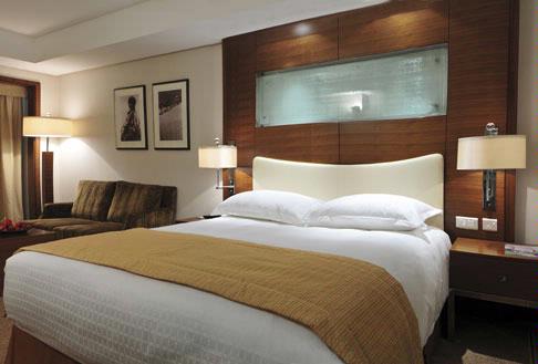 Hotel 5* Movenpick Dubai Emiratele Arabe