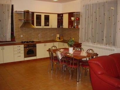 Vila 3* Ana Sambata de Sus Romania