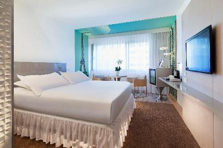 Hotel 3* Median Porte de Versailles 3* Paris Franta