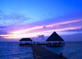 Hotel 4* Vilu Reef Beach & Spa Atolul Addu Maldive