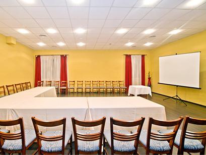 Hotel 4* Bavaria Craiova Romania