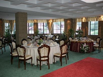 Hotel 4* Acasa la Dracula Poiana Brasov Romania