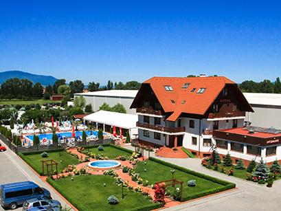 Hotel 3* Garden Club Brasov Romania
