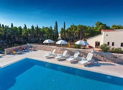Complex Turistic 4* Velaris Brac Croatia