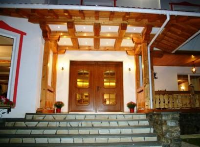 Pensiune 5* Manoir Mignon Campulung Moldovenesc Romania