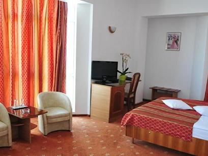 Hotel 3* Emma Est  Craiova Romania
