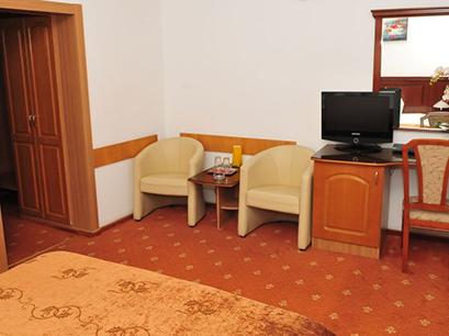 Hotel 3* Emma Est  Craiova Romania