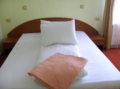 Hotel 2* All Times Timisul de Jos Romania