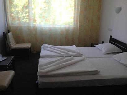 Hotel 2* Delfin Mamaia Romania