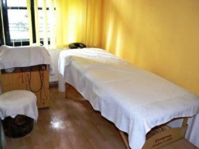 Pensiune 2* Casa Lorabella Baile Herculane Romania