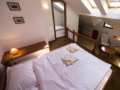 Pensiune 3* Casa Bunicii Predeal Romania