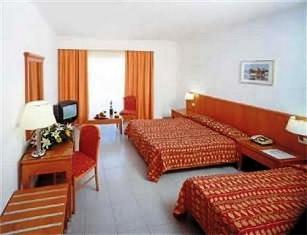 Hotel 3*+ Athena Rhodos Grecia