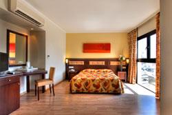 Hotel 3*+ Livadhiotis City Larnaca Cipru