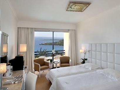 Hotel 4*+ Vrissiana Beach Protaras Cipru